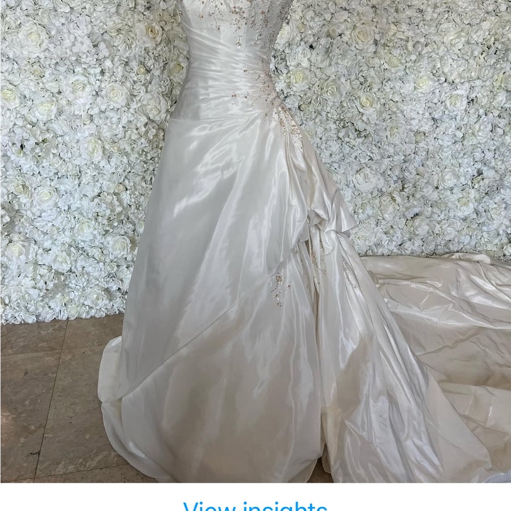 Elegant White Wedding Gown